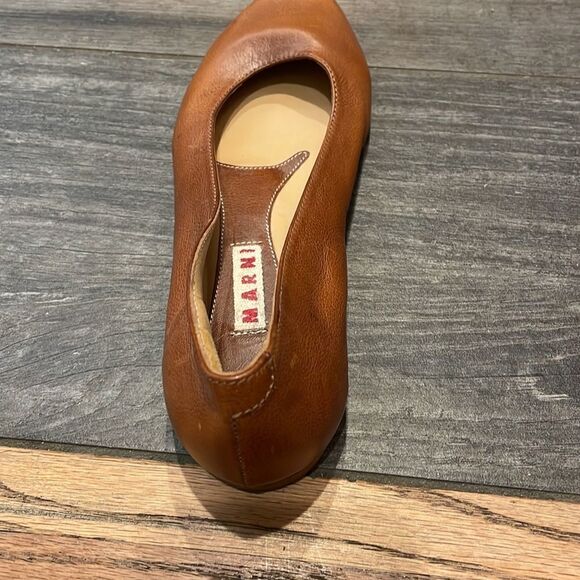 NWOT Marni woman’s brown flat. It’s one shoe - Picture 3 of 8